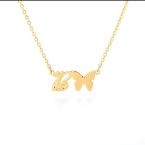 Abrir la imagen en la presentación de diapositivas, Butterfly Initial Necklace
